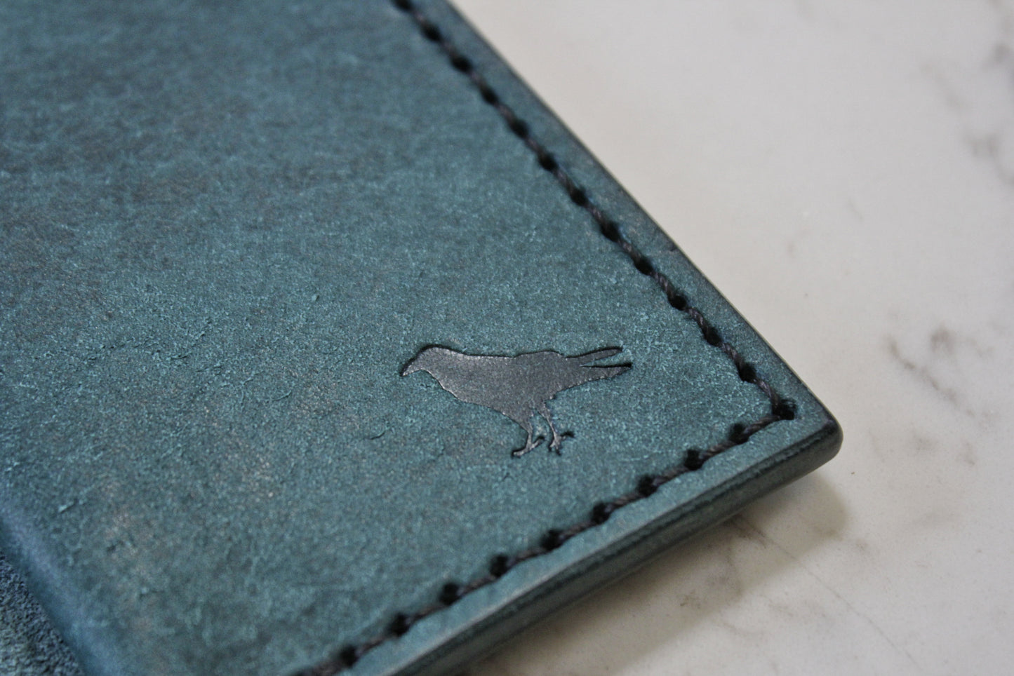 The Shroud - Minimalist Leather EDC Wallet - Ortensia Blue