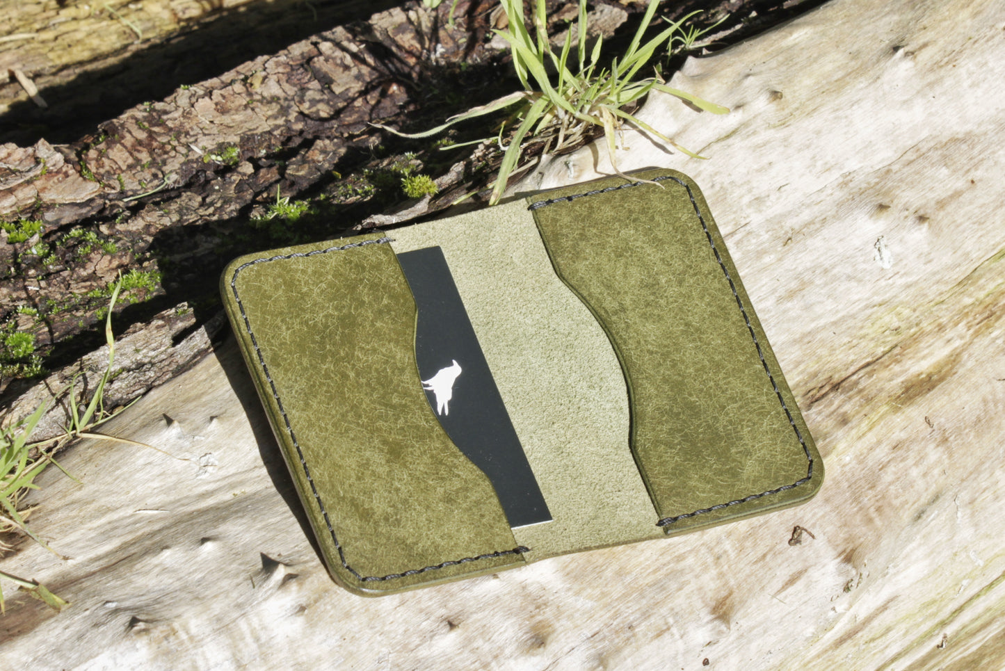 "Baron" - Leather Bi-fold Card Holder (Oliva Green)