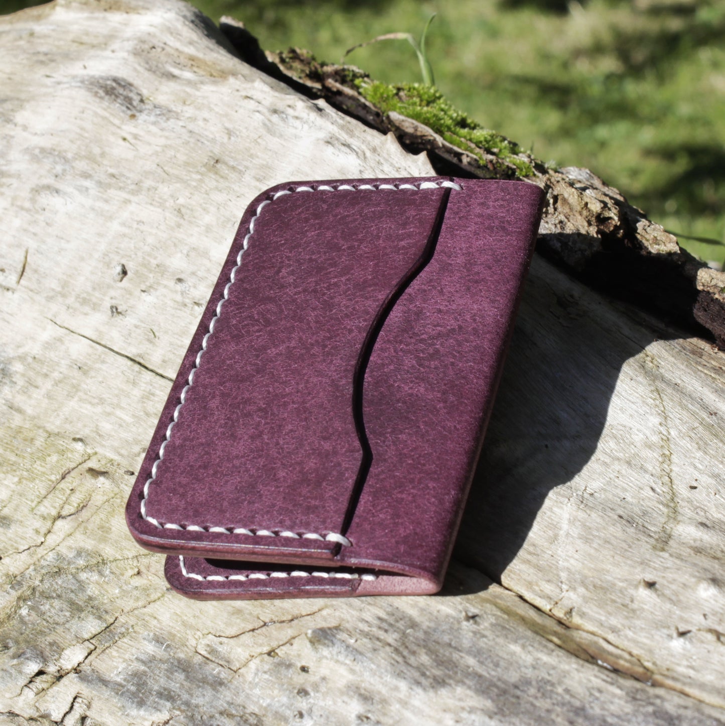 The Baron - Leather Bi-fold Card Holder (Prugna Purple)