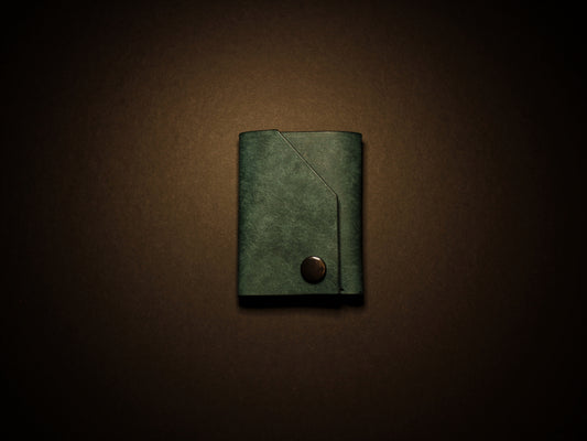 Shroud - Minimalist Leather EDC Wallet - Ortensia Blue