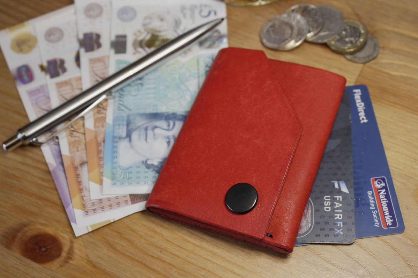 The Shroud - Minimalist Leather EDC Wallet - Papavero Red