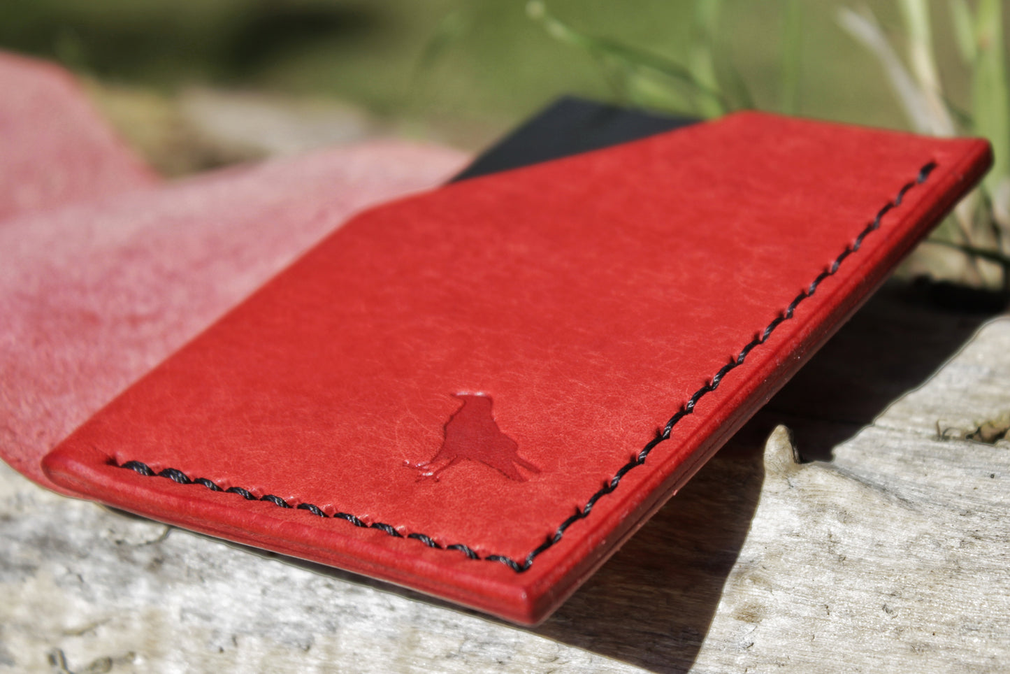 The Shroud - Minimalist Leather EDC Wallet - Papavero Red